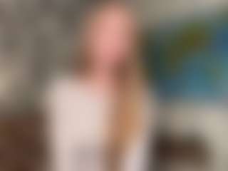 Live cam show with LaraeThurrell - Oil on Soda Cam