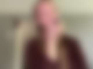 Live cam show with LaraeThurrell - Yoga Young Adult on liverealitysex.com