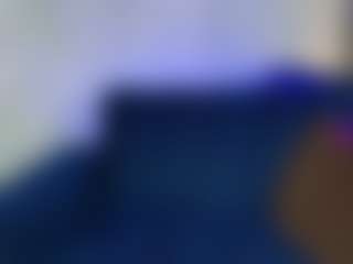 Live cam show with MelissaBahamon - Fingers on CamwithHer