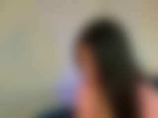 Live cam show with MelissaBahamon - Bedroom Teen (18+) on xplaylive.com