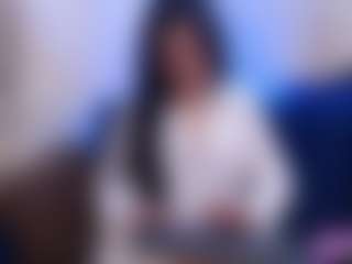 Live cam show with MelissaBahamon - Smoking on Fit Hotties