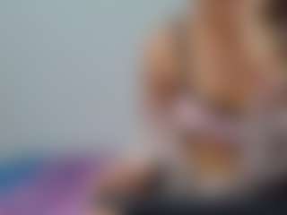 Live cam show with natashaa-roldan - Normal on CamClone