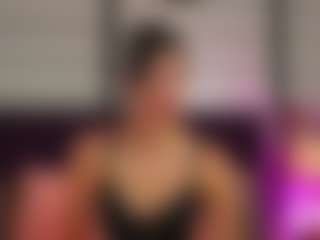 Live cam show with SereneLuxe - Tiny Tits on Camming Site