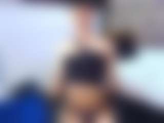 Live cam show with Carolyn foster - Black Hair on Fling VIP Chat