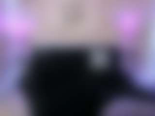 Live cam show with ClassySamantha - Granny on Camsoda Late Night