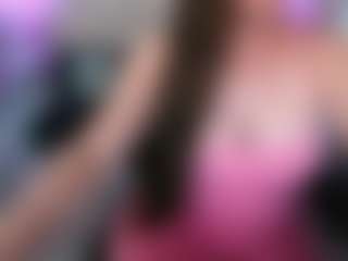 Live cam show with ClassySamantha - Middle Aged on live18s.com