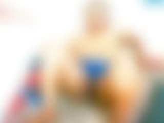 EbonyBlooom69's Live Sex Cam Show