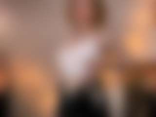 Live cam show with Rosa - Average on CSO-WL