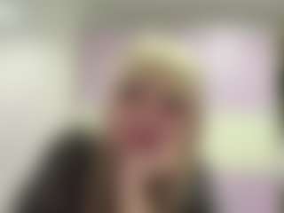 Live cam show with Marry - Facial Piercings on Latina Girls