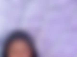 ivonny-kenia's Live Sex Cam Show