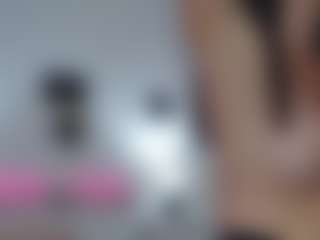 IvyWild's Live Sex Cam Show