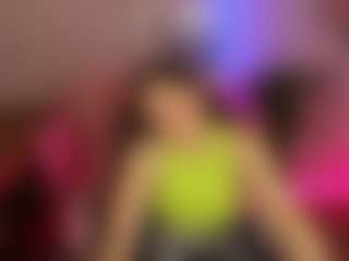 Kitty-Mia's Live Sex Cam Show