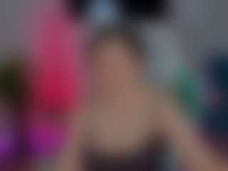Kitty-Mia's Live Sex Cam Show