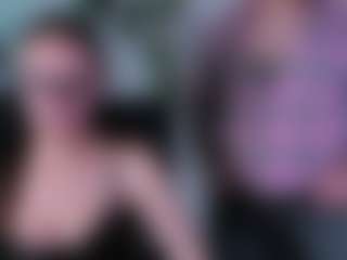 Live cam show with lia-dream - Black Petite on SmokeAndPoke