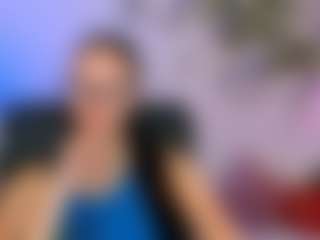 Live cam show with lia-dream - Ebony Petite on Hubzter Live