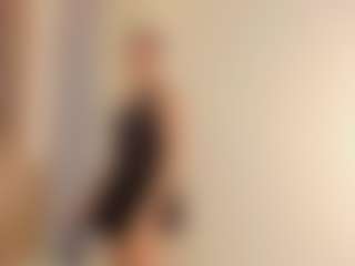 Live cam show with Valery-Cooper8 - Roleplay on Camsoda