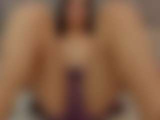Live cam show with Valery-Cooper8 - Cumshot on Adult Interactions