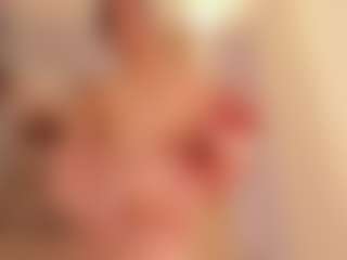 Valery-Cooper8's Live Sex Cam Show