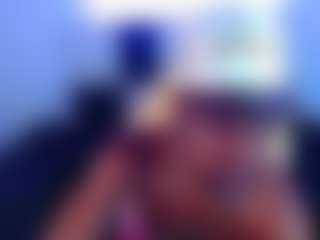 Aroncollins's Live Sex Cam Show