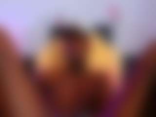 Aroncollins's Live Sex Cam Show