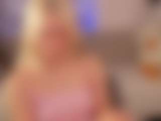 Show en direct avec Bunny-Elsy - Oil sur Camsoda