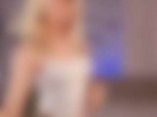 Live cam show with Bunny-Elsy - Upskirt on slutload