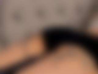 Live cam show with Bunny-Elsy - Small Ass on Pornisteam.com