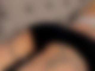 Live cam show with Bunny-Elsy - Smoking on Strip Flash - Live Sex Shows