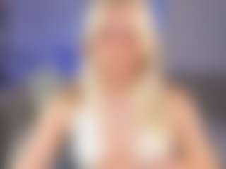 Bunny-Elsy's Live Sex Cam Show