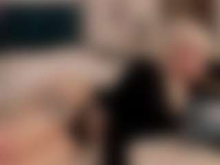 Bunny-Elsy's Live Sex Cam Show