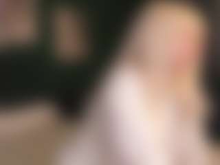 Live cam show with Bunny-Elsy - Small Ass on Fit Hotties