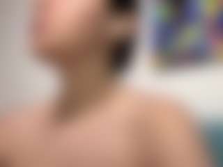 CHACHA's Live Sex Cam Show