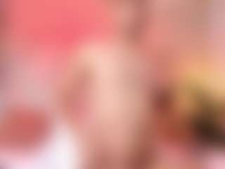 Live cam show with ClarentzBaileys - Brown Eyes on Camsoda