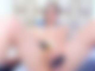 ErikaStar's Live Sex Cam Show