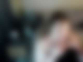Live cam show with Florence - Moaning on SinfulBabes