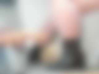 Live cam show with Florence - Body Massage on Camming Site