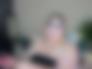 Live cam show with Florence - Moaning on Cam Slut