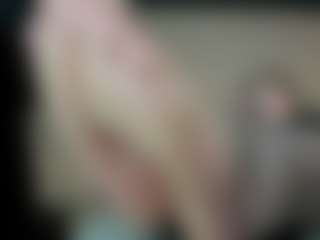 Live cam show with Florence - Fatpussy on Camsoda