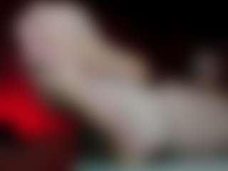 Live cam show with Florence - Stockings on CamSodaAdn
