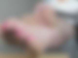 Live cam show with Florence - Body Massage on anonymated.com