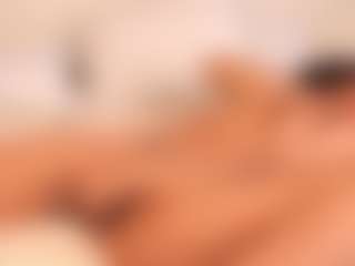 Live cam show with Kittyhart1 - Ebony Petite on Soda Cam