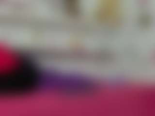 luciatemptation's Live Sex Cam Show