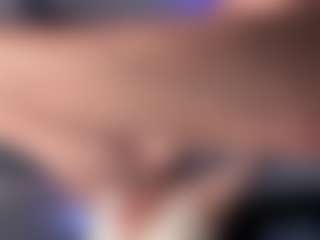 Live cam show with RocketBaddieRips - MILF on friskycurves.com