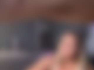 Live cam show with RocketBaddieRips - MILF on friskycurves.com
