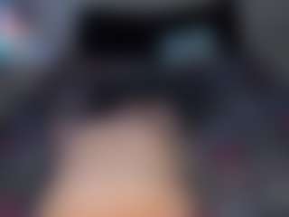 Live cam show with RocketBaddieRips - Blonde Hair on 1on1-livenow