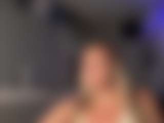 Live cam show with RocketBaddieRips - Amateur on boobsie.com