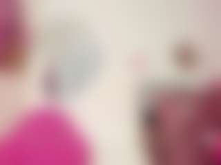 Live cam show with sofiaa-cardenas - Petite on SpankPalCams
