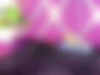 Live cam show with Arielht - Skinny on Camsoda