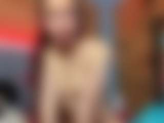 Live cam show with Emma-belley - Red Hair on Uber Horny