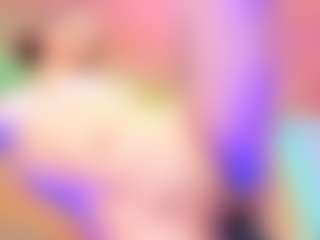 Live cam show with Emma-belley - Red Hair Lush on chickslive.net